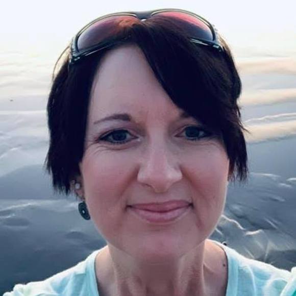 angela_dilley